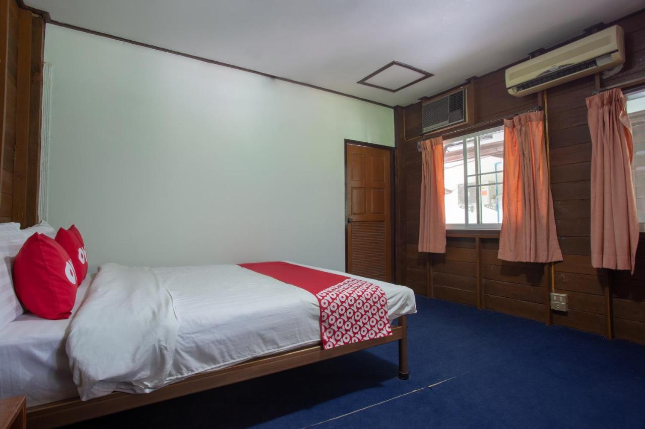 Oyo 909 Guiding Star Resort チエンマイ エクステリア 写真